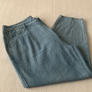 SHEIN women’s jeans.